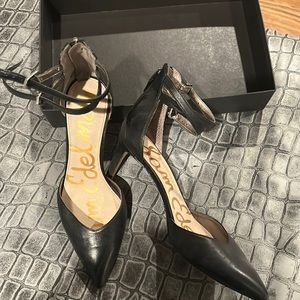 Slightly worn, beautiful, black, dressy heels